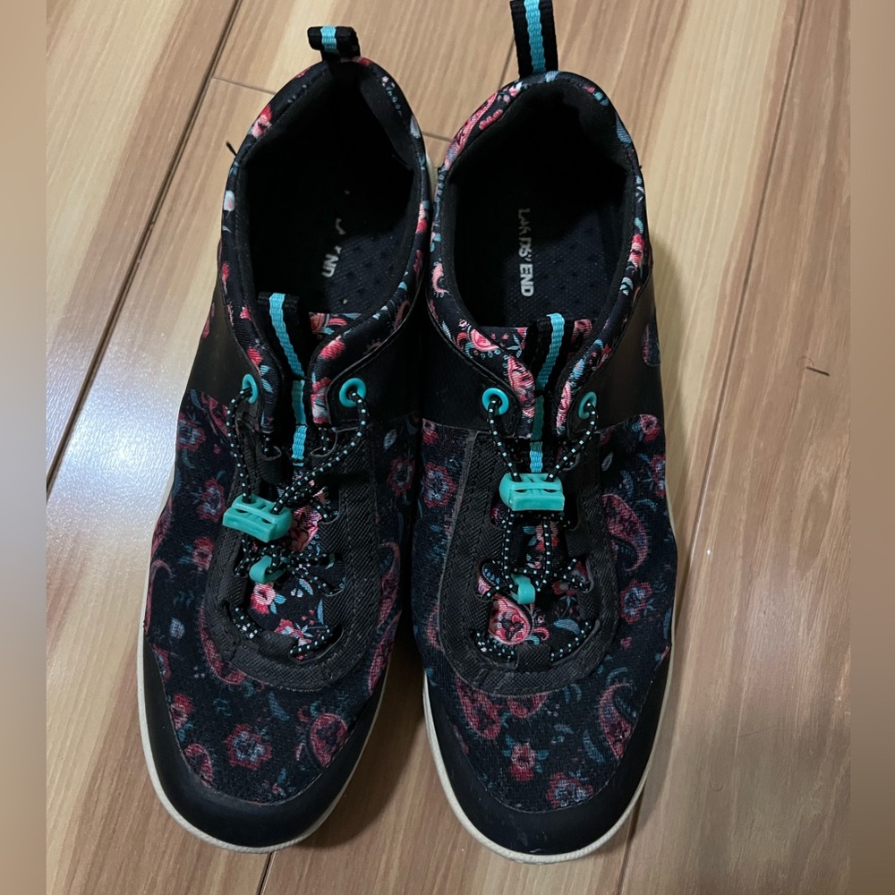 Lands' End Women's Water Shoes - Size 9D - Wide